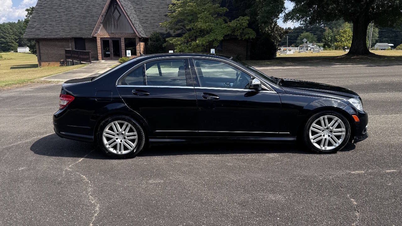 Used 2008 Mercedes-Benz C 300 Sedan image 9