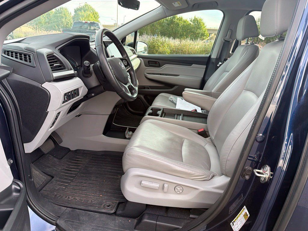 Used 2018 Honda Odyssey EX-L image 10