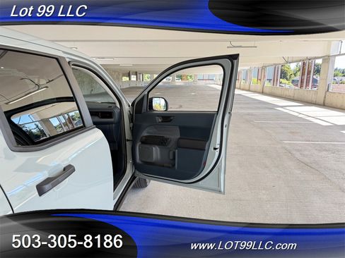 Used 2022 Ford Maverick XL FWD image 36