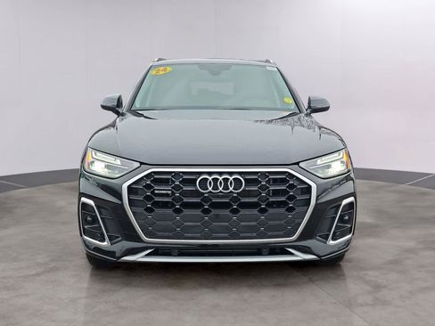 Used 2024 Audi Q5 e Premium Plus w/ Premium Plus Package image 12