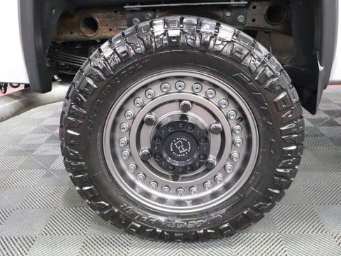 Used 2018 GMC Sierra 2500 Denali w/ Duramax Plus Package AWD/4WD image 77
