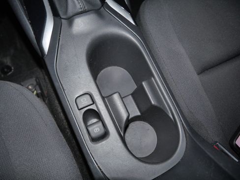 Certified 2024 Toyota Corolla LE image 32