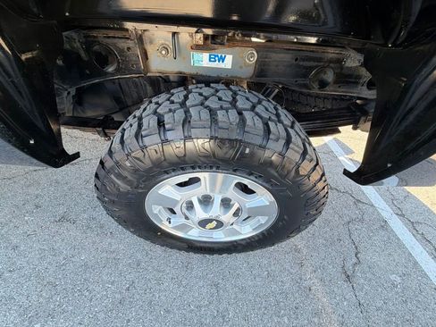Used 2011 Chevrolet Silverado 2500 LT w/ Suspension Package, Off-Road AWD/4WD image 12