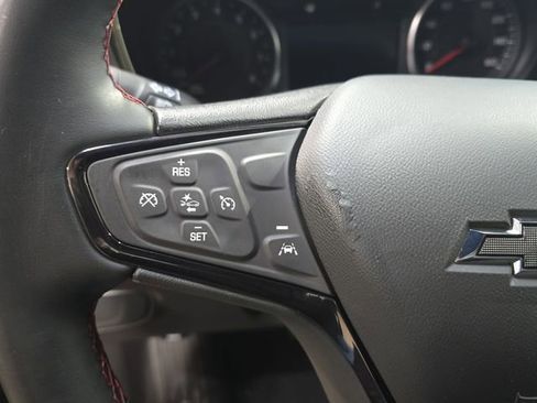 Used 2023 Chevrolet Equinox RS AWD/4WD image 19