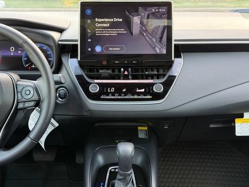Certified 2026 Toyota Corolla SE w/ SE Package FWD image 21
