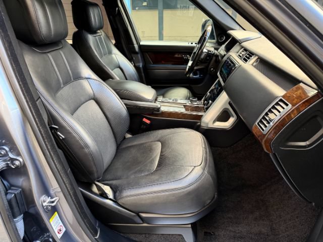 Used 2020 Land Rover Range Rover HSE AWD/4WD image 17