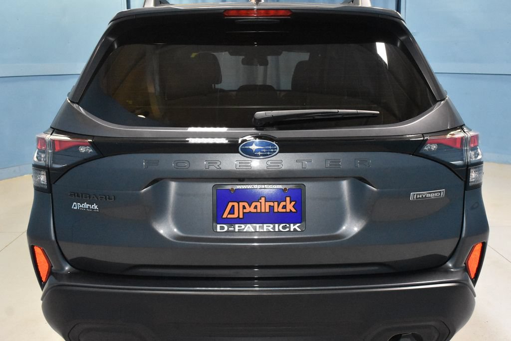 Used 2025 Subaru Forester Premium AWD/4WD image 27