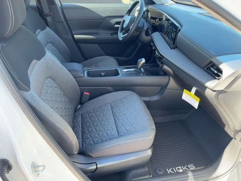 New 2026 Nissan Kicks SV w/ Cold Weather Package FWD image 29