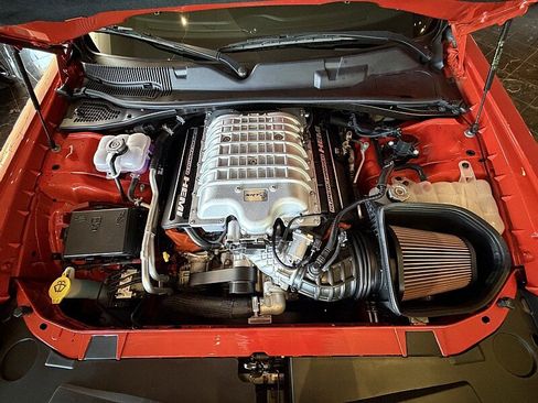 Used 2023 Dodge Challenger SRT Hellcat w/ Driver Convenience Group RWD image 21