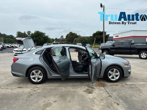 Used 2023 Chevrolet Malibu LS FWD image 16