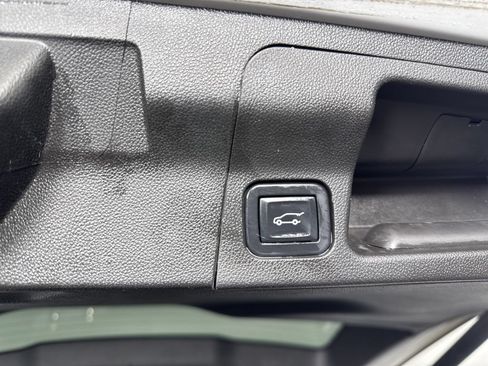 Used 2022 GMC Acadia AT4 w/ GMC Pro Grade Package AWD/4WD image 37