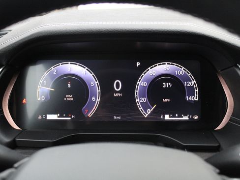 New 2025 Jeep Grand Cherokee Limited image 11