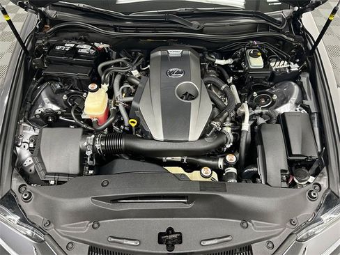 Used 2018 Lexus IS 300 image 24