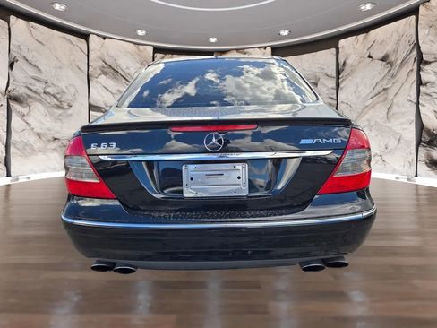 Used 2009 Mercedes-Benz E 63 AMG Sedan image 7