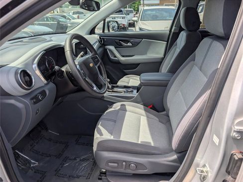 Used 2021 Chevrolet Blazer LT AWD/4WD image 16