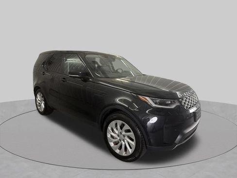 Used 2024 Land Rover Discovery S AWD/4WD image 3