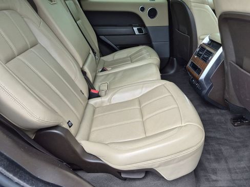 Used 2020 Land Rover Range Rover Sport HSE AWD/4WD image 18