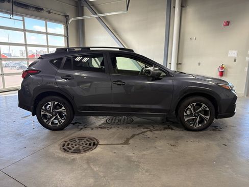 Certified 2024 Subaru Crosstrek 2.0i Premium image 8