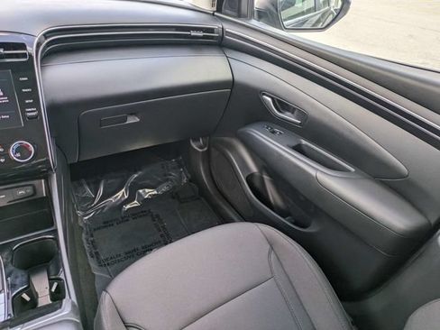 Used 2023 Hyundai Tucson SE AWD/4WD image 17