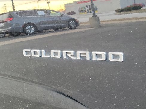 Used 2021 Chevrolet Colorado ZR2 image 6