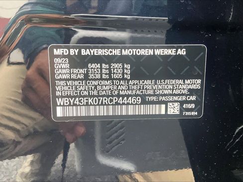 Used 2024 BMW i5 M60 w/ Executive Package image 38