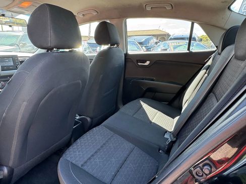 Used 2019 Kia Rio LX image 12
