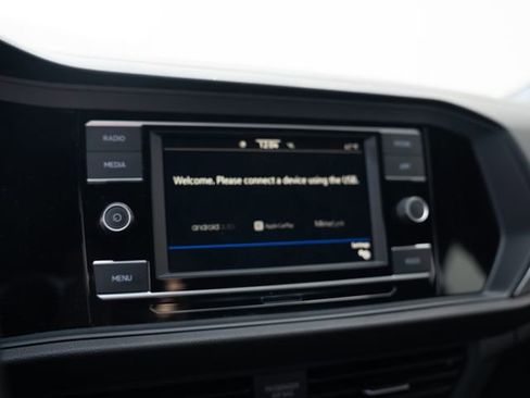 Used 2022 Volkswagen Jetta Sport image 24