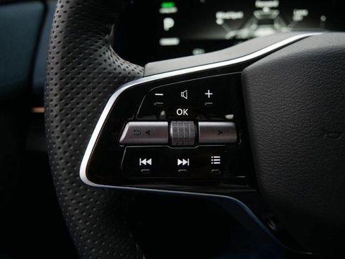 Certified 2024 Nissan Ariya AWD image 21