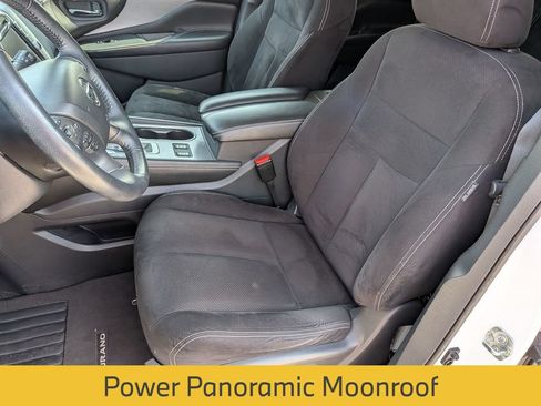 Used 2019 Nissan Murano SV w/ Premium Package FWD image 16