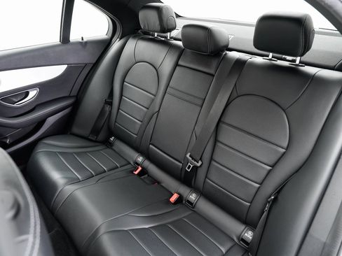 Used 2019 Mercedes-Benz C 300 Sedan image 23