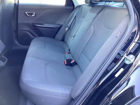 Used 2025 Kia K4 FWD image 14
