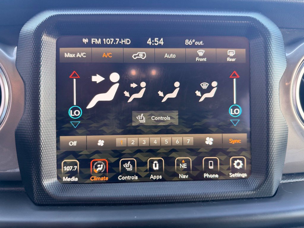 Used 2021 Jeep Wrangler Unlimited Sahara AWD/4WD image 57