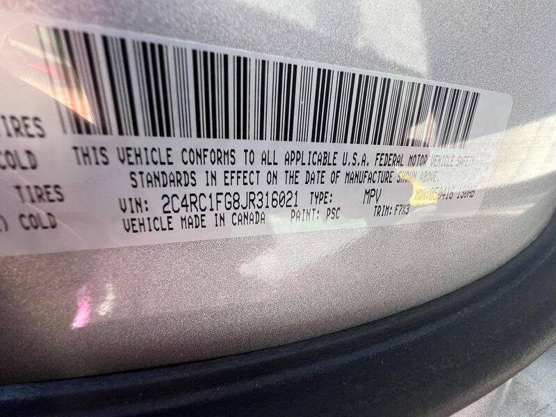 Used 2018 Chrysler Pacifica Touring Plus w/ S Appearance Package FWD image 60