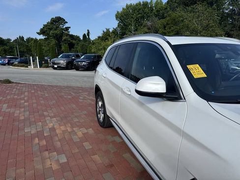 Used 2024 BMW X3 sDrive30i w/ Convenience Package RWD image 18