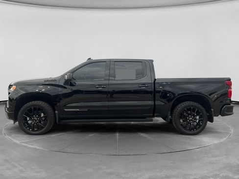 Used 2025 Chevrolet Silverado 1500 High Country w/ Technology Package AWD/4WD image 4