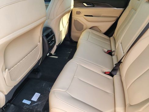 New 2026 Jeep Grand Cherokee Limited RWD image 20