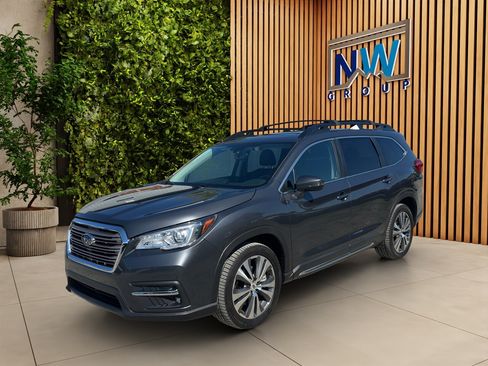 Used 2019 Subaru Ascent Limited w/ Popular Package #3 AWD/4WD image 3