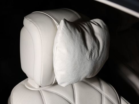 Used 2024 Mercedes-Benz Maybach S 580 4MATIC image 56