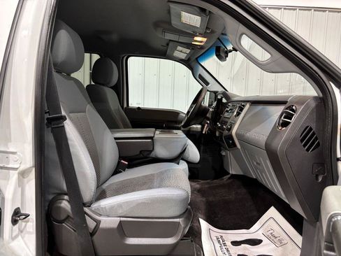 Used 2015 Ford F250 XLT w/ XLT Value Package AWD/4WD image 12