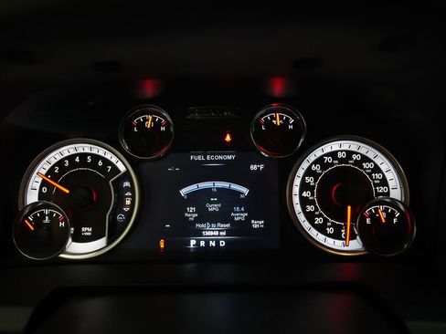 Used 2018 RAM 1500 Big Horn image 2