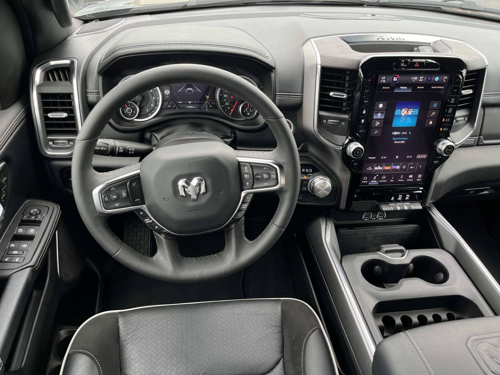 Used 2026 RAM 1500 Laramie AWD/4WD image 13
