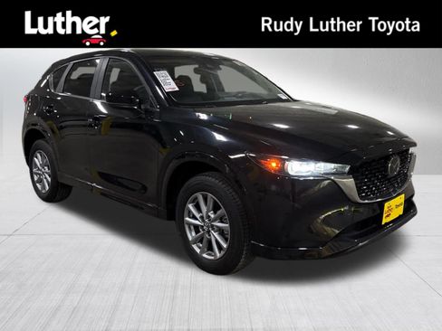 Used 2025 MAZDA CX-5 AWD 2.5 S w/ Preferred Package image 1