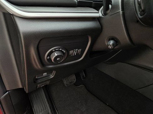 New 2026 Jeep Grand Cherokee L Limited AWD/4WD image 14