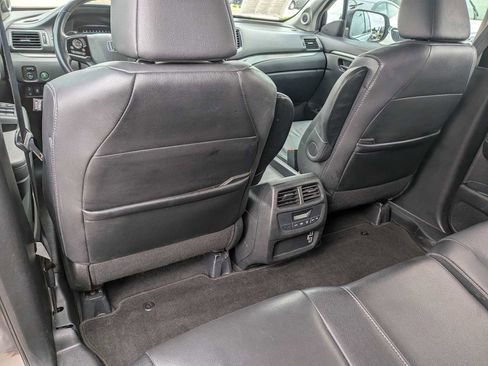 Certified 2022 Honda Pilot Special Edition image 17