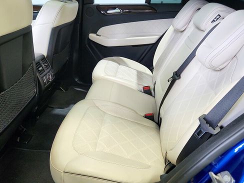 Used 2018 Mercedes-Benz GLE 43 AMG 4MATIC w/ Premium 3 Package image 24