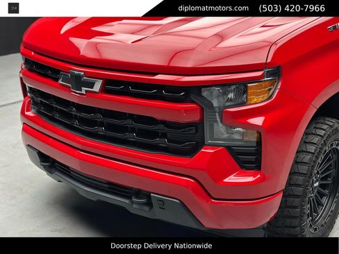Used 2023 Chevrolet Silverado 1500 Custom image 13