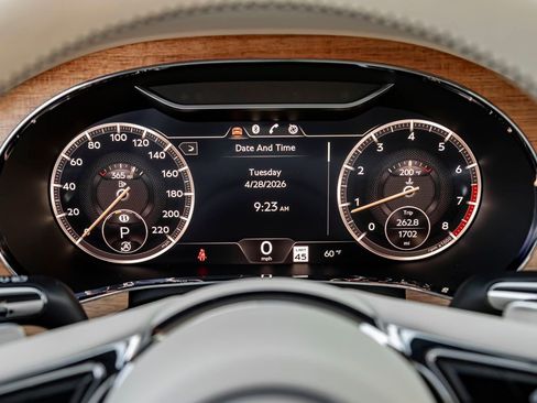 Used 2023 Bentley Continental GT Mulliner AWD/4WD image 22