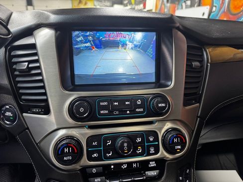 Used 2020 GMC Yukon Denali image 22