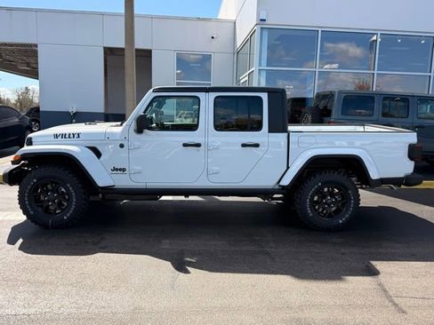 New 2026 Jeep Gladiator Willys image 6