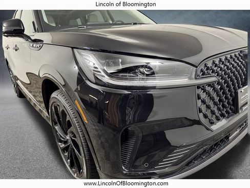 New 2026 Lincoln Aviator Reserve AWD/4WD image 13